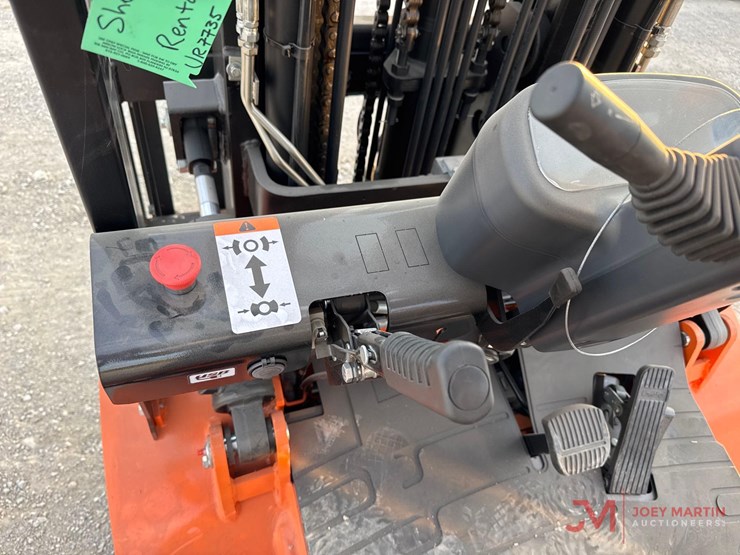 new/unused-e-picker-model-efl30-189-electric-forklift-image-17