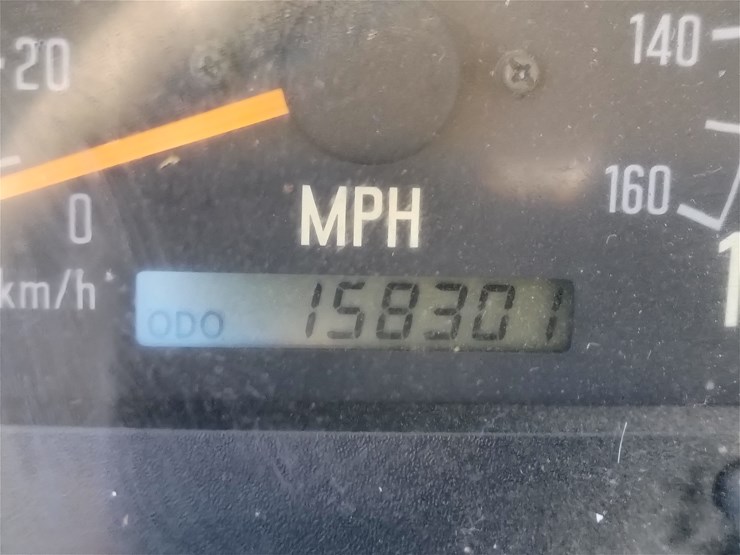 2000-gmc-w3500-image-51