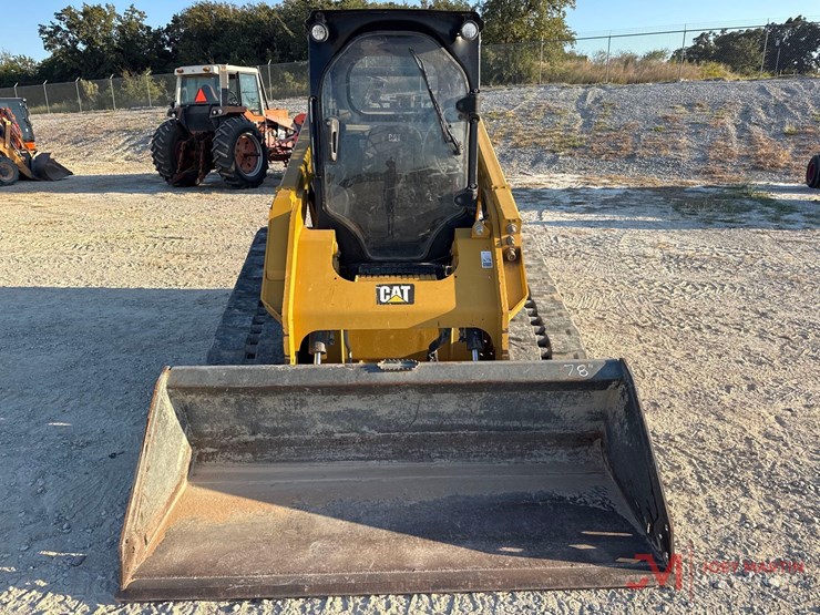 2017-caterpillar-289d-image-5