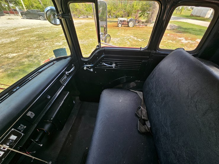 1983-ford-c800-image-48