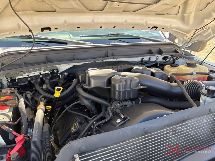 2015-ford-f250-xl-image-12