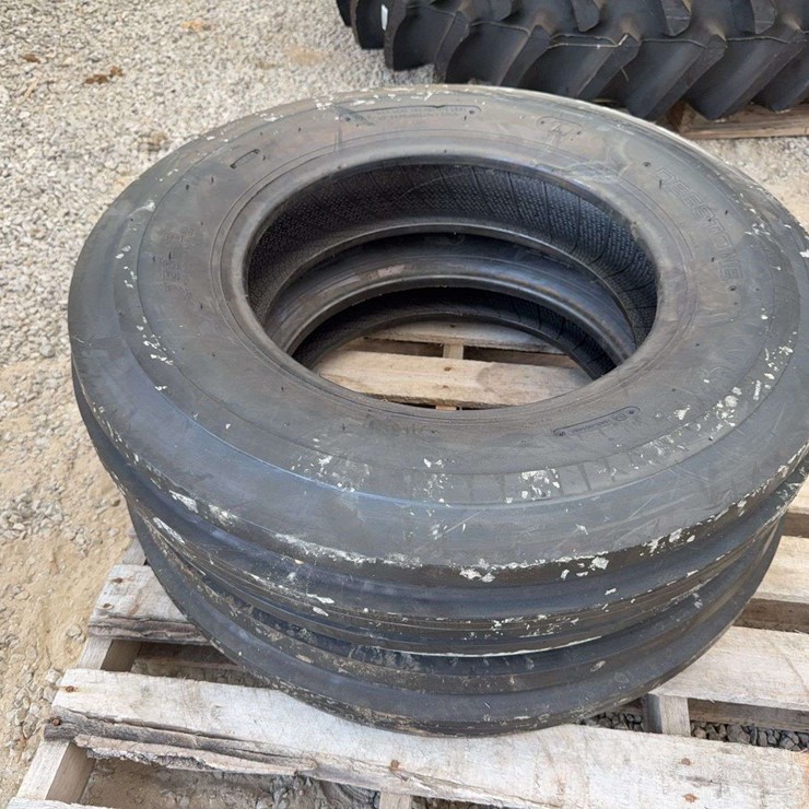 New Deestone 7.50–18 tires