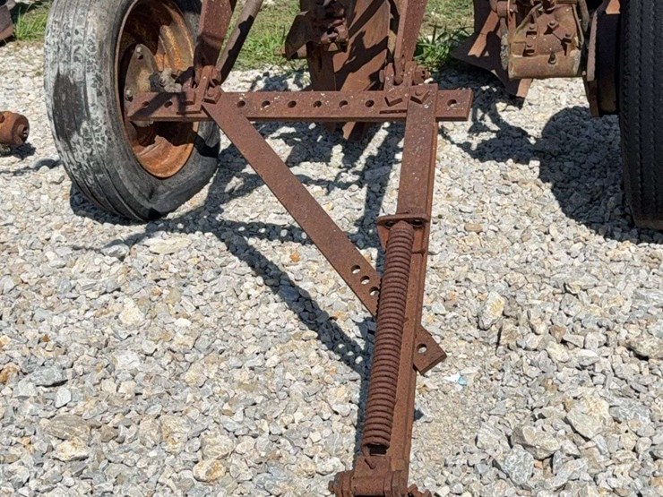 3-bottom-trip-plow-image-9