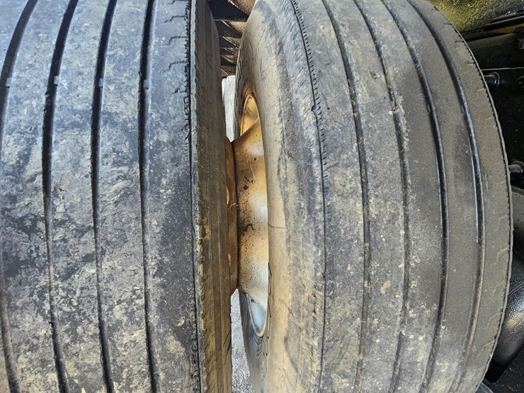 2006-sterling-l9500-image-106