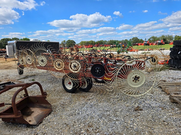 2000-h-&-s-bf16-image-6