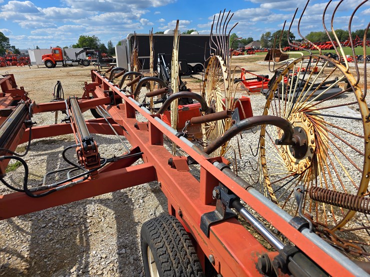 2000-h-&-s-bf16-image-53