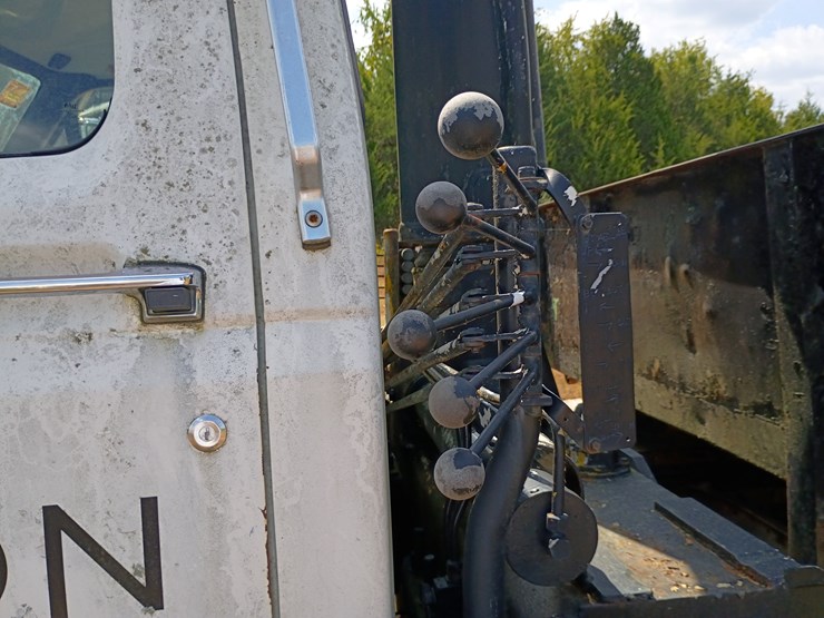 1989-ford-f800-image-70