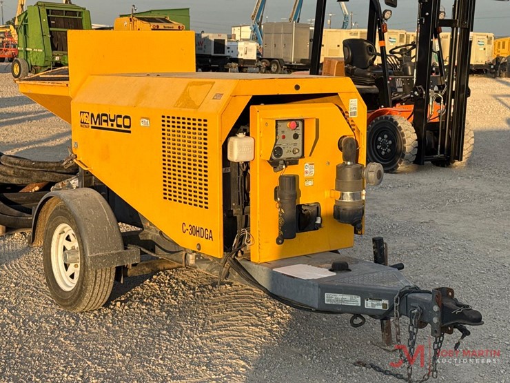 2019-mayco-concrete-pump-&-hoses-image-1