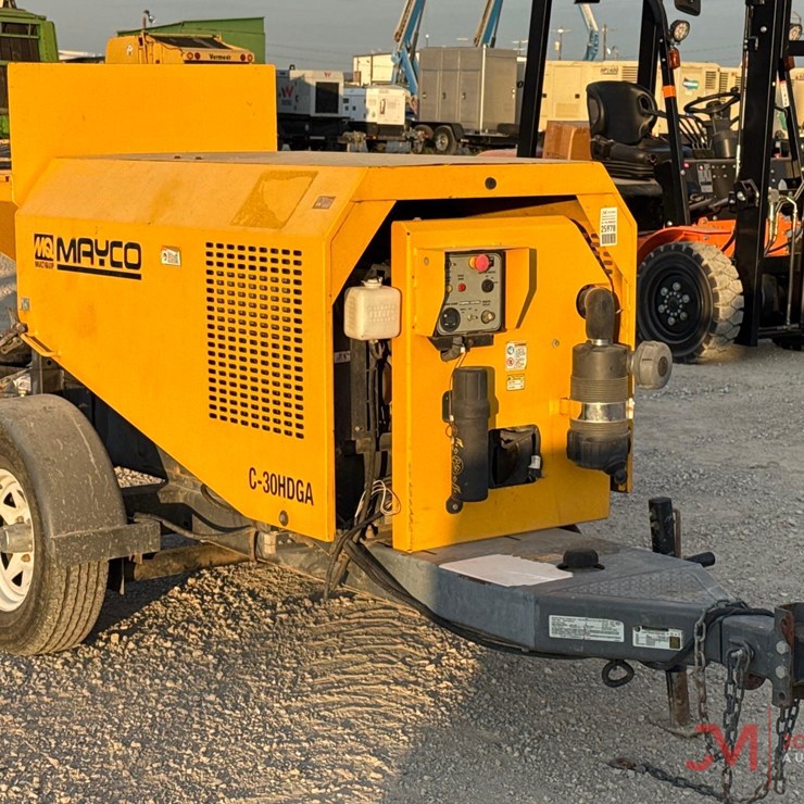 2019 MAYCO CONCRETE PUMP & HOSES
