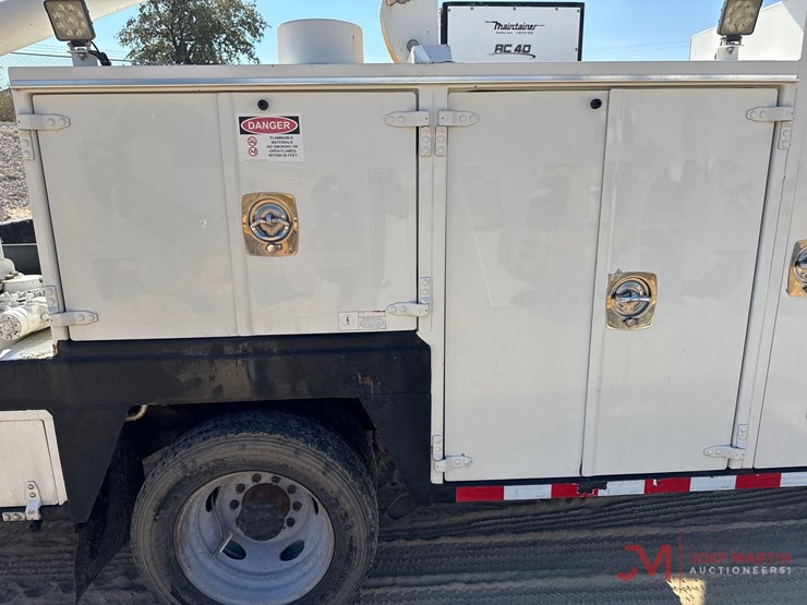 2017-ford-f550-xl-image-29