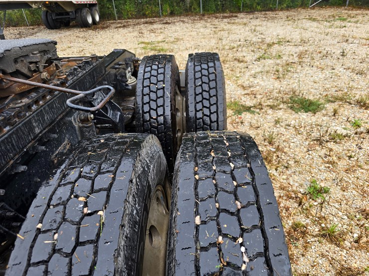 1999-international-9400-image-97