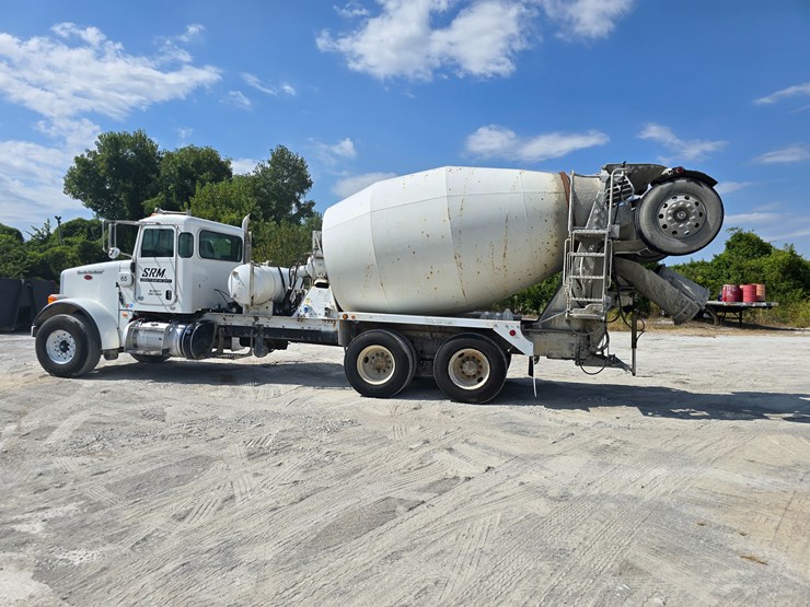 2014-peterbilt-365-image-12