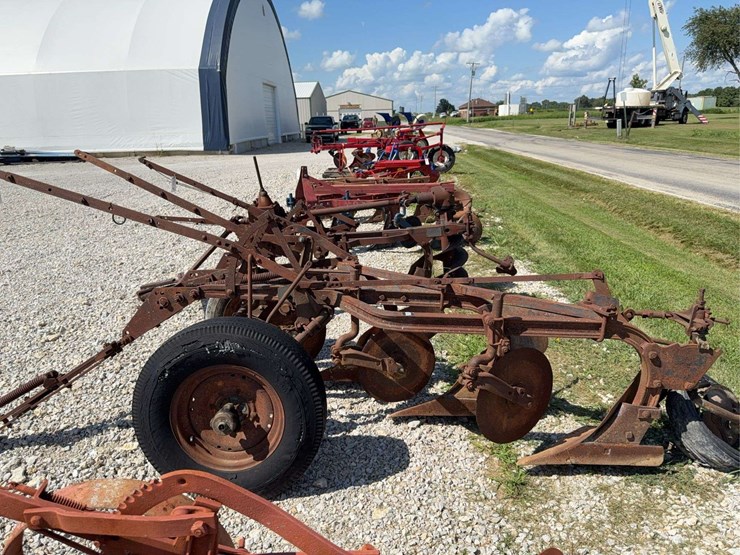 3-bottom-trip-plow-image-7