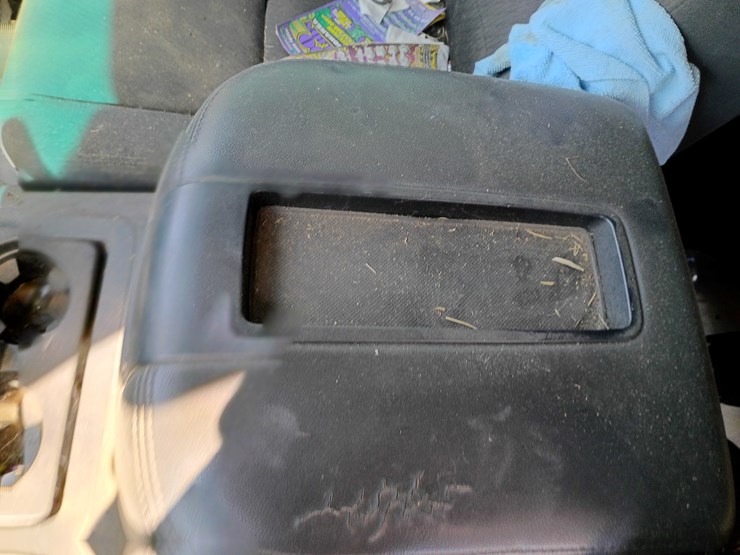 2008-chevrolet-silverado-image-33