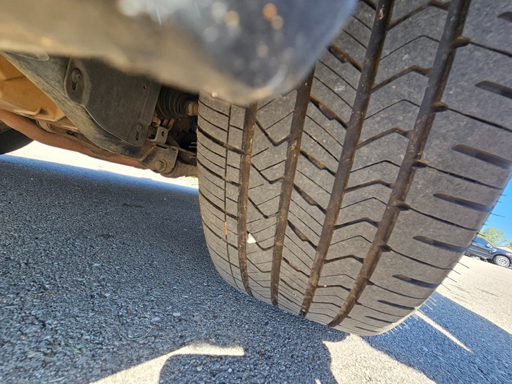 2017-ford-explorer-image-62