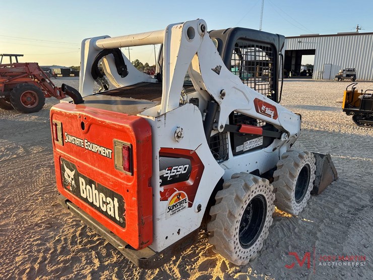 2021-bobcat-s590-image-2