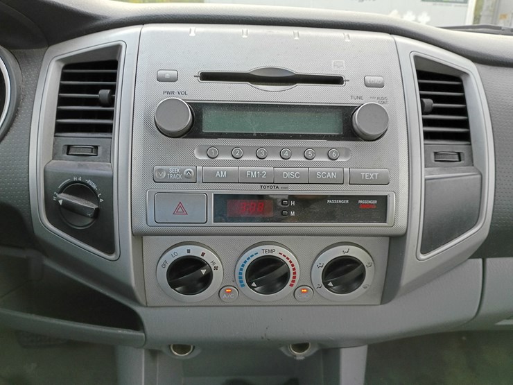 2007-toyota-tacoma-image-35