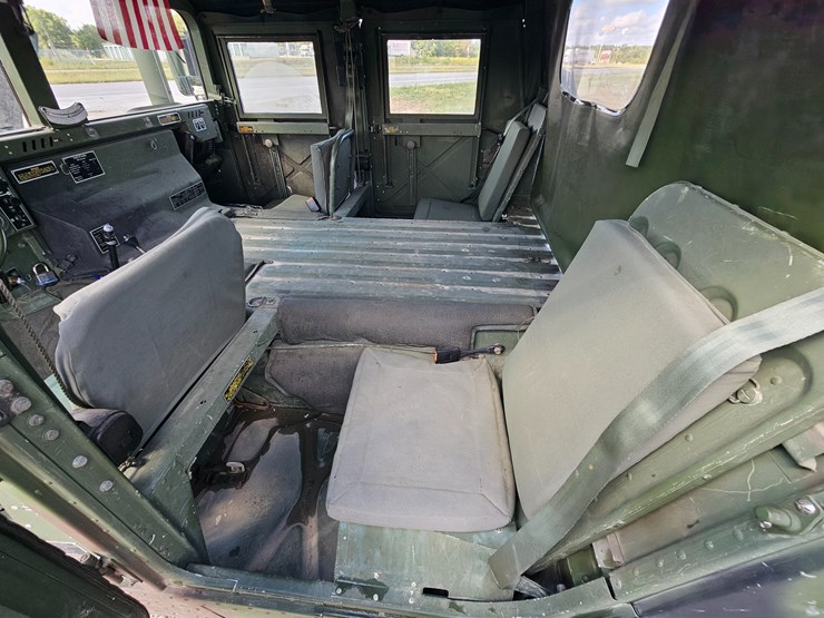 1989-am-general-m998-image-51