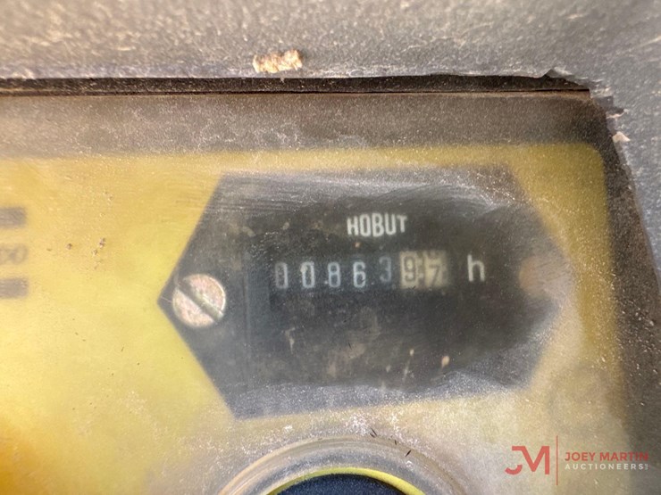 2008-atlas-copco-xas185-image-11