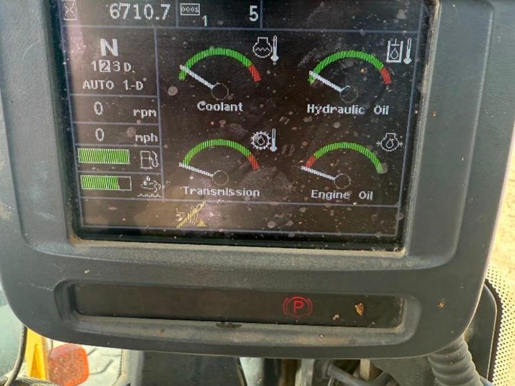2015-deere-644k-image-10