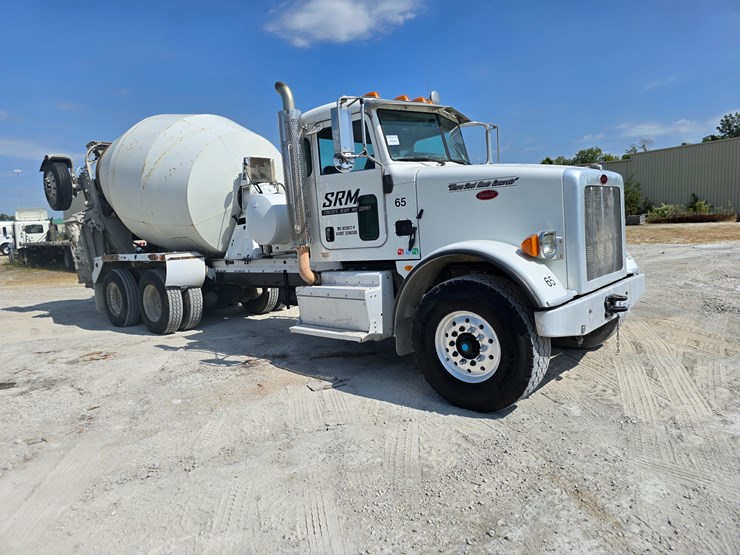 2014-peterbilt-365-image-46