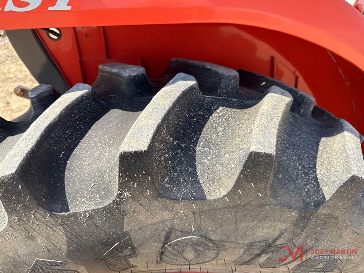 kubota-l4701-image-9