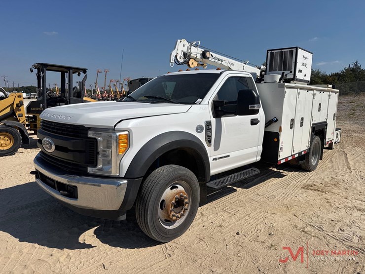 2017-ford-f550-xl-image-6
