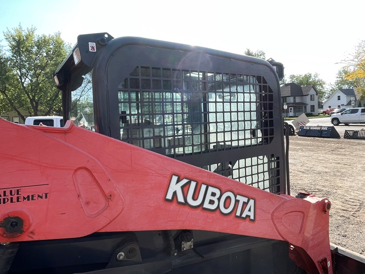 kubota-svl90-2-image-45