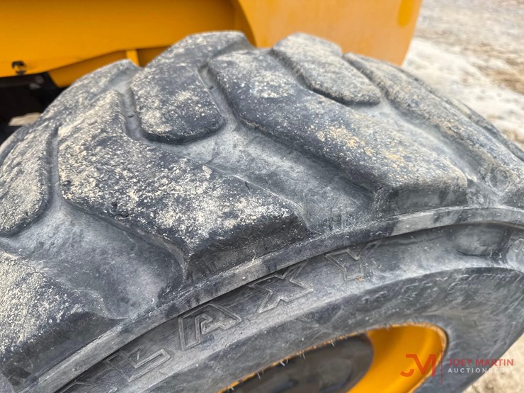 2019-jcb-930-image-7