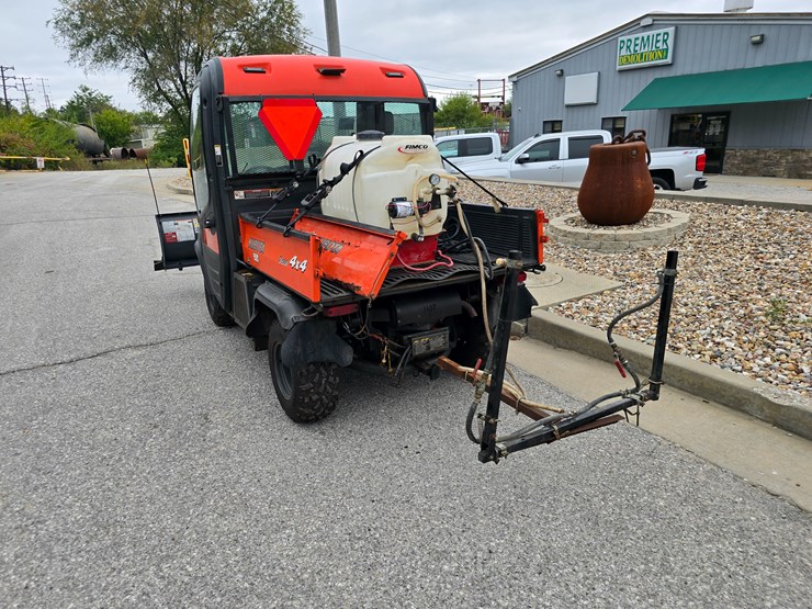 kubota-rtv1100-image-12