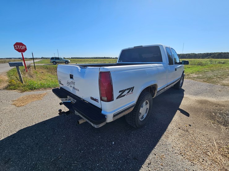 1998-gmc-sierra-1500-image-12