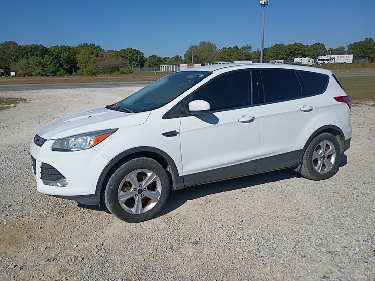 2016-ford-escape-image-2