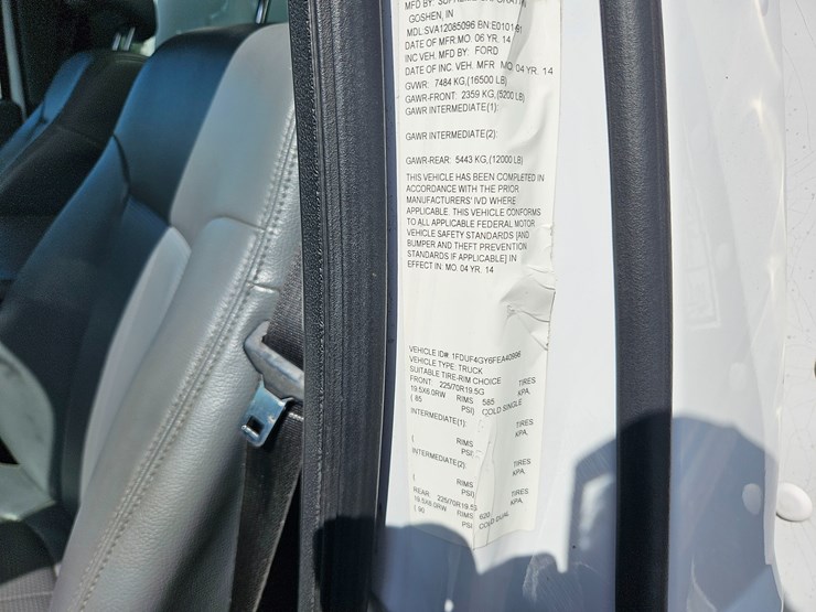 2015-ford-f450-image-36