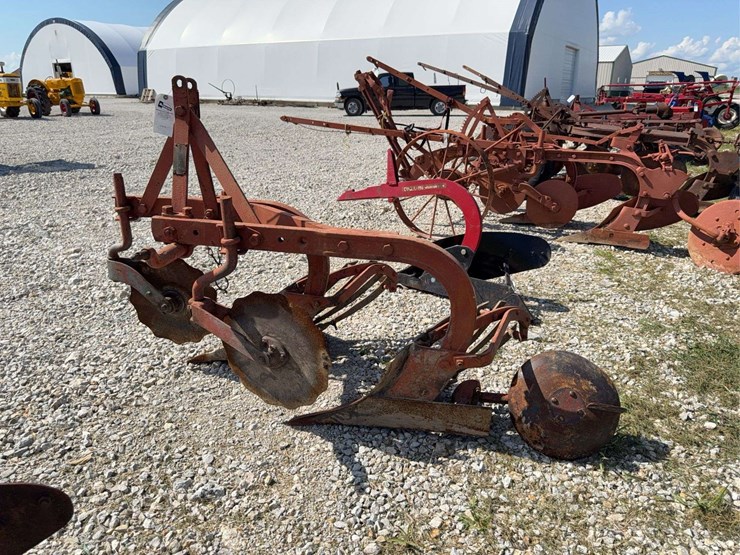 2-bottom-plow-image-5