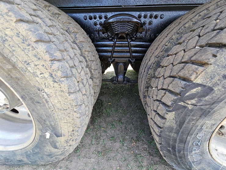 2006-sterling-l9500-image-114