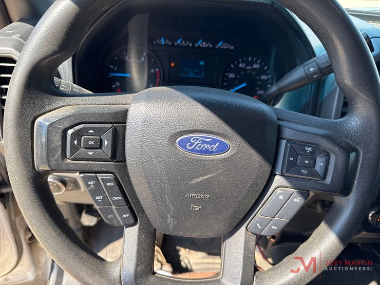 2017-ford-f550-xl-image-44
