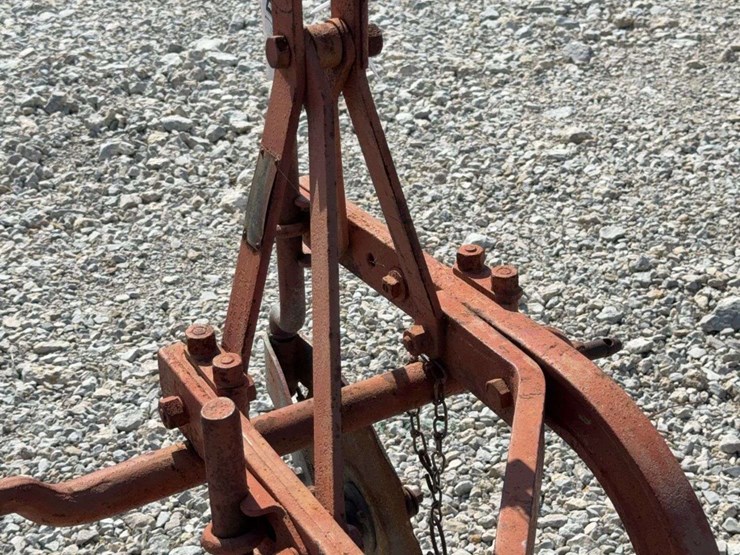 2-bottom-plow-image-12
