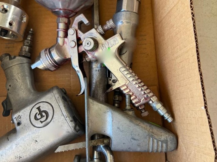 assorted-sprayers-and-pneumatic-tools-image-2