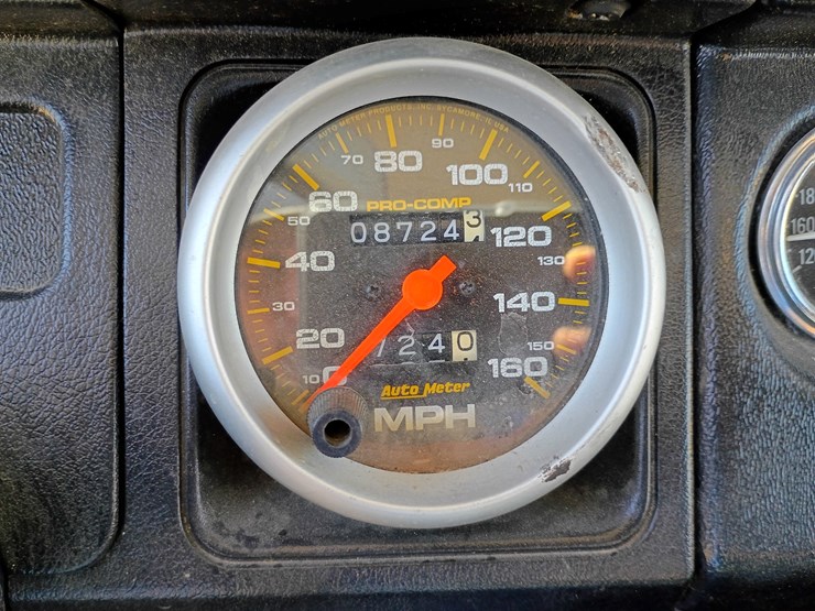 1995-jeep-wrangler-image-43