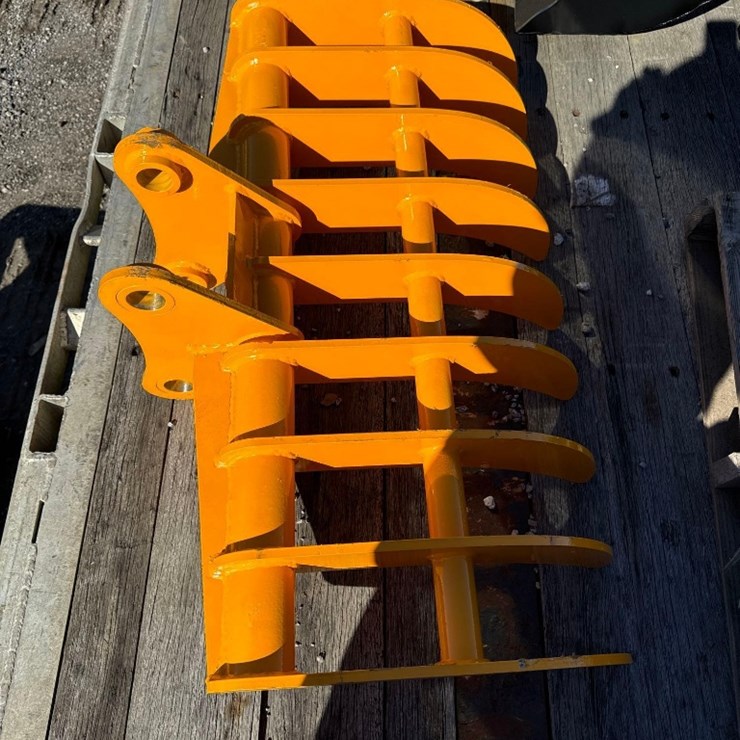 CATERPILLAR 305