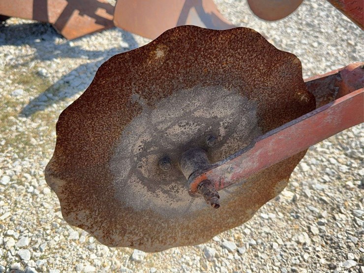 2-bottom-plow-image-16