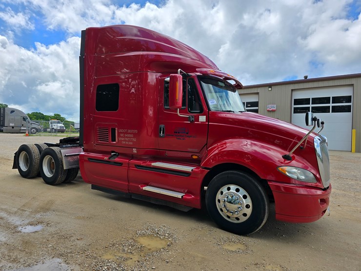 2015-international-prostar-image-33