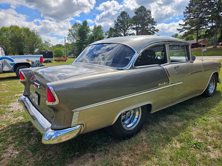 1955-chevrolet-454-image-16