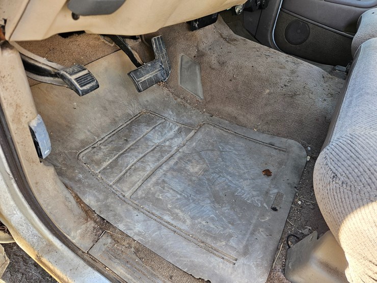 1998-gmc-sierra-1500-image-29