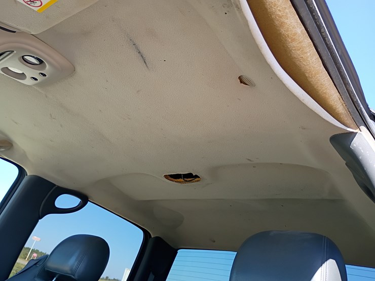 2003-chevrolet-silverado-image-32