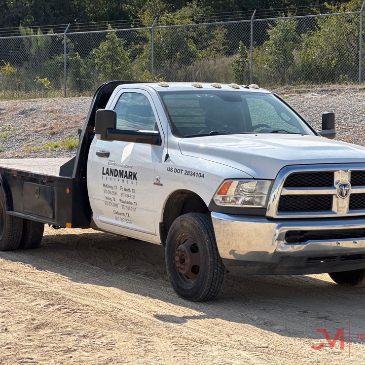 2016 RAM 35OO SLT HEAVY DUTY FLATBED PICKUP TRUCK