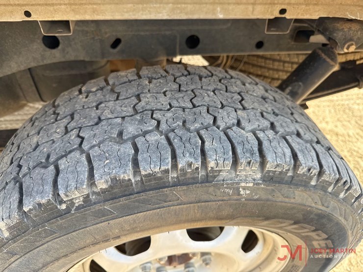 2016-ford-f150-xl-image-6
