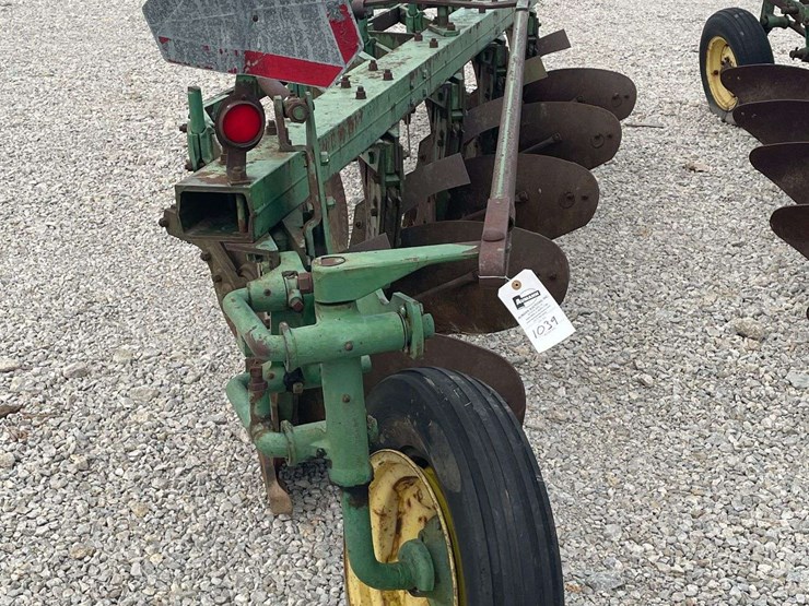 john-deere-5-image-1