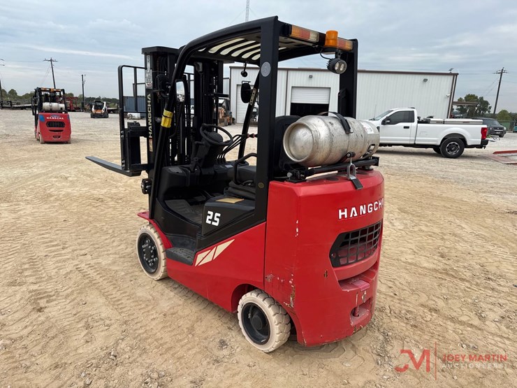2021-hangcha-cpyd25-xw71f-c-straight-mast-forklift-image-3