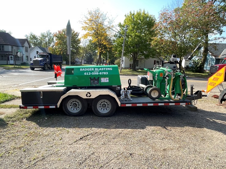 #4303-•-2023-mmlj-db500-mxl-dustless-blasting-trailer-(no-title)-image-3